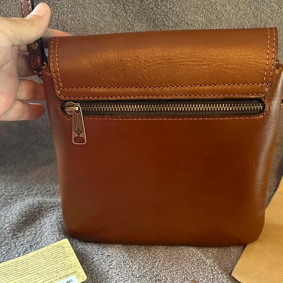 Patricia Nash Tan Leather Crossbody Bag New without tags - Picture 3 of 8